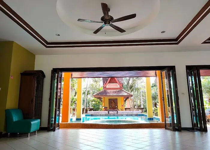 Villa Chaya